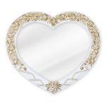 Зеркало интерьерное настенное в корпусе сердце 41х35см, белый с золотом