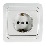 Розетка 1 с/з с/у белый CLASSICO 2028 IN HOME (10)