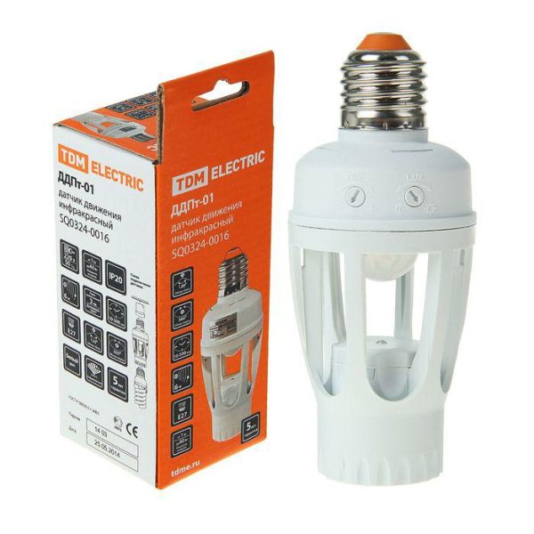 Датчик движения патрон ДДПт-01 60Вт 120+360гр 6 м IP20 TDM (1/50)