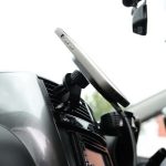 Автодержатель с беспроводной зарядкой MagSafe 15Вт REXANT